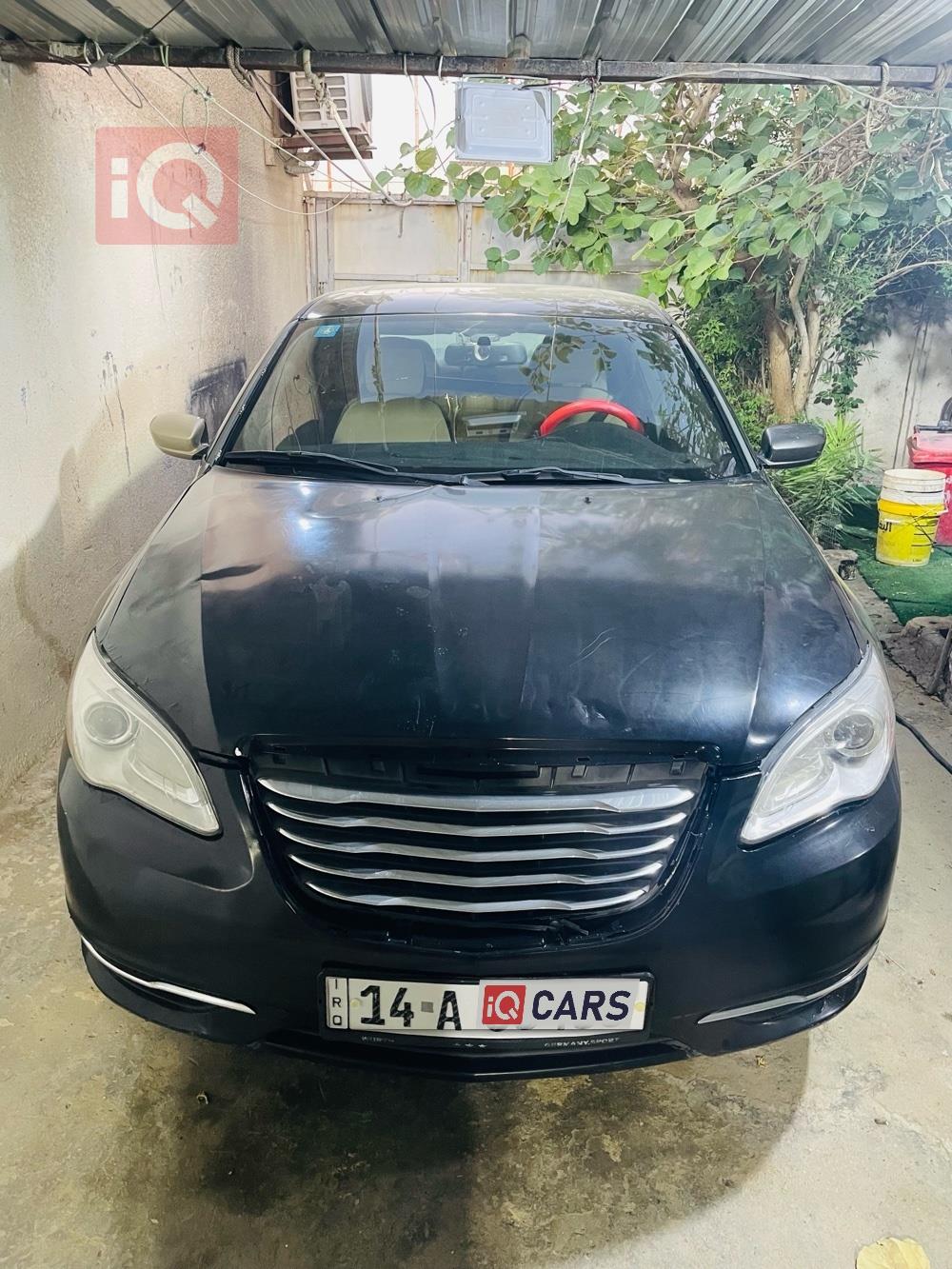 Chrysler 200
